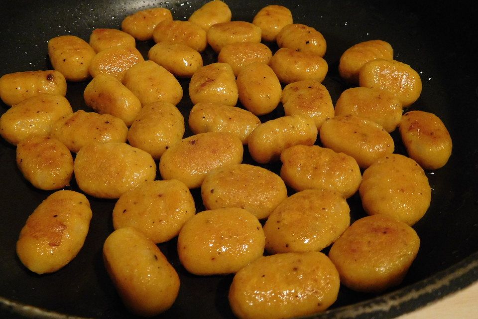 Kürbis Gnocchi mit Salbeibutter