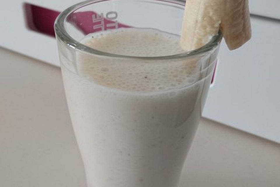 Bananen-Buttermilch Smoothie