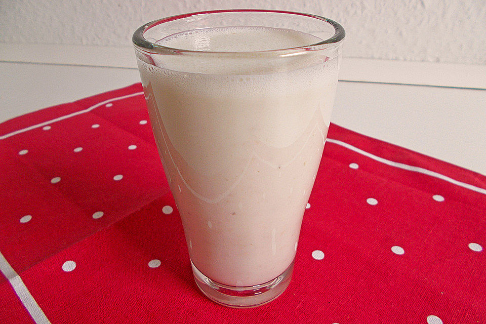 Bananen-Buttermilch Smoothie