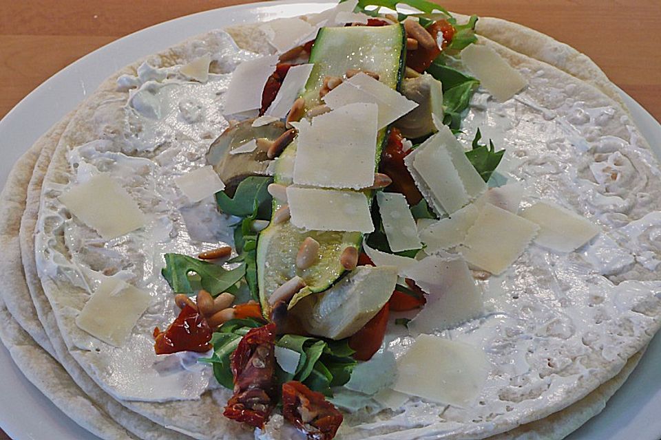 Gemüsewraps mit Ziegenkäse