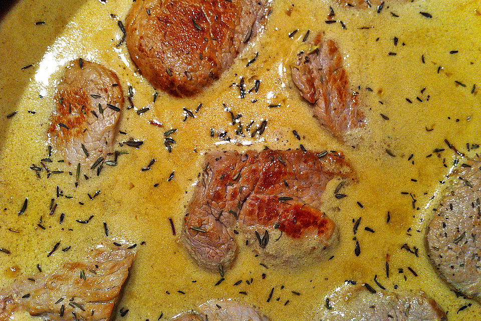 Schweinefilet mit Senf-Sahnesauce