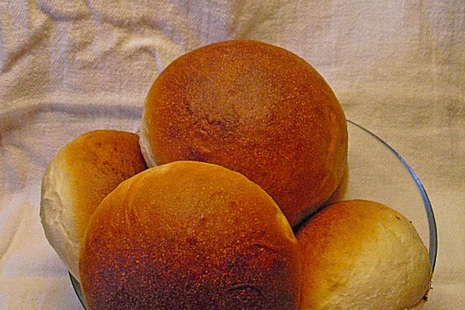 Milchbrötchen