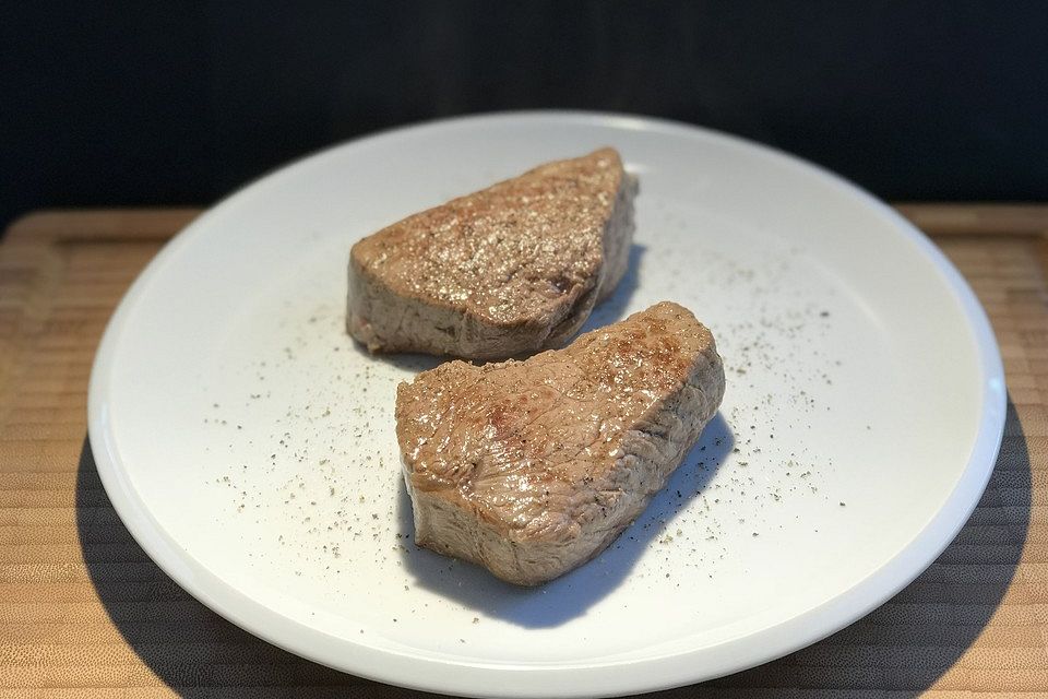 Butter - Pfeffer - Steaks