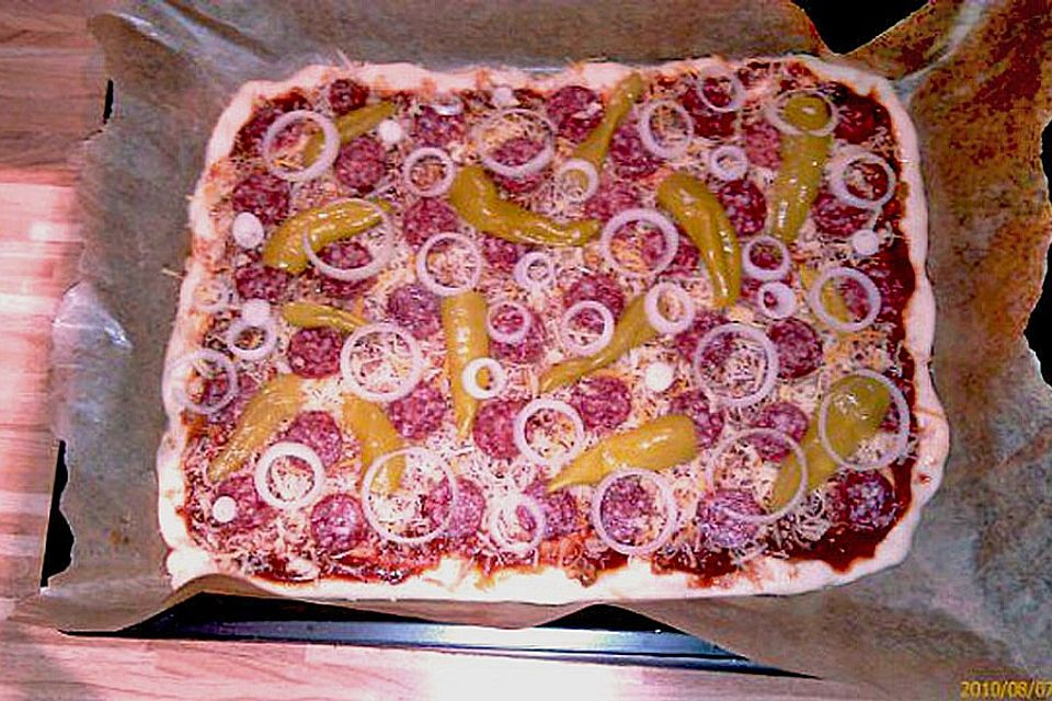 Pizzaboden - dünn und knusprig