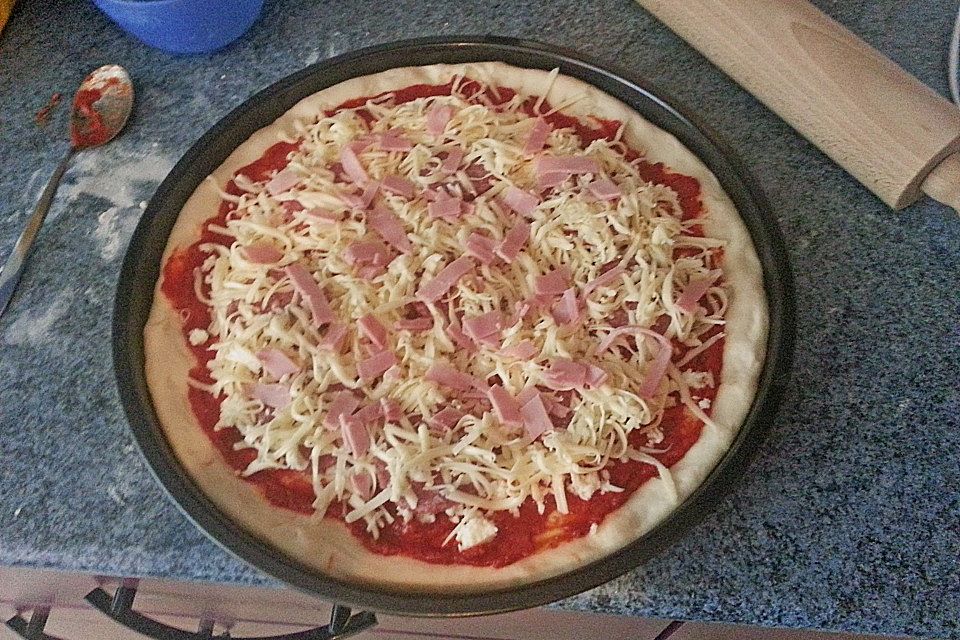 Pizzaboden - dünn und knusprig