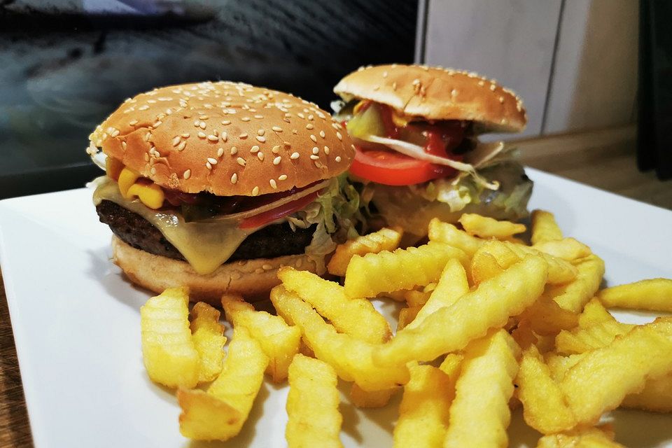 Chili Cheeseburger