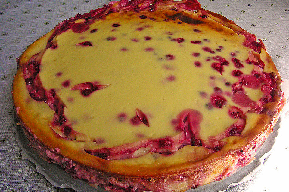 Joghurt - Käsekuchen mit Johannisbeeren