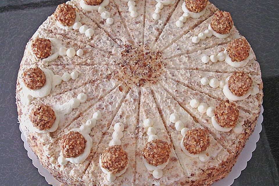 Sahnige Giotto Torte