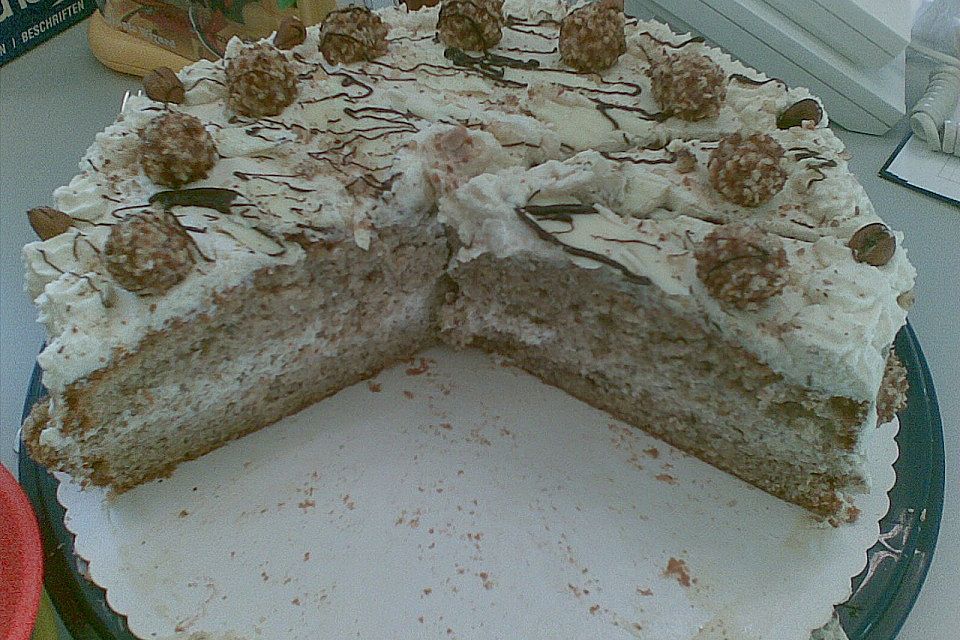 Sahnige Giotto Torte