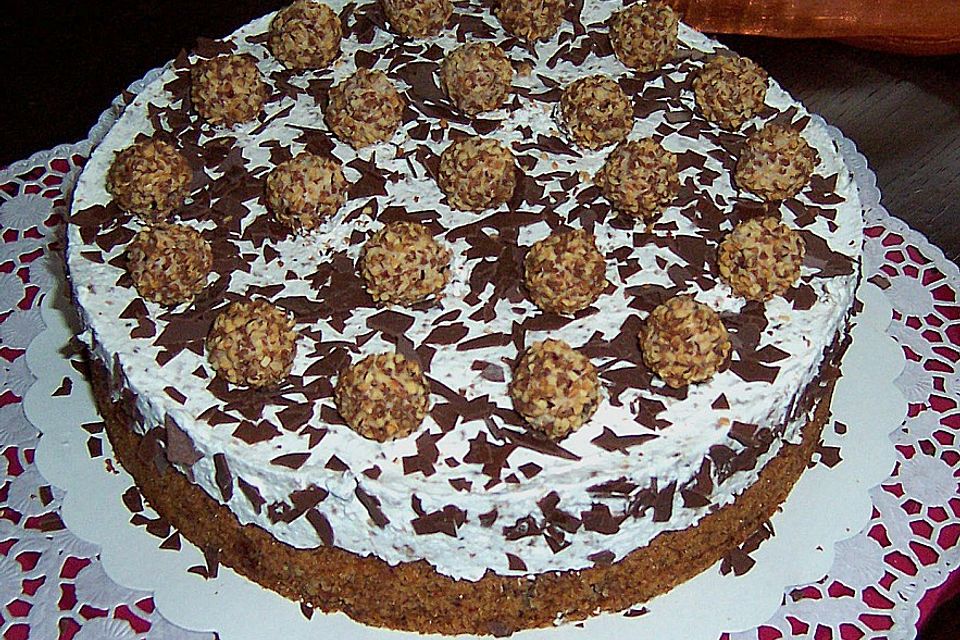 Sahnige Giotto Torte