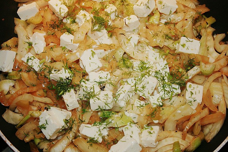 Sautierter Fenchel mit Fetakäse