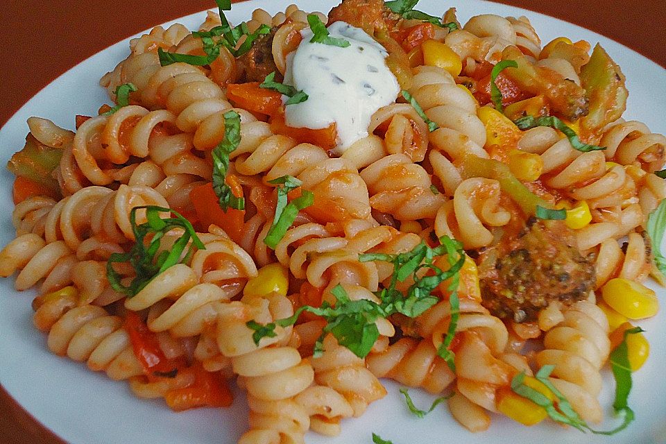 Vegetarische Nudelpfanne