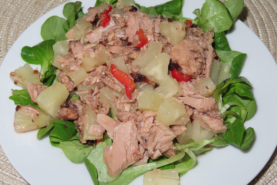 Thunfischsalat mit Ananas