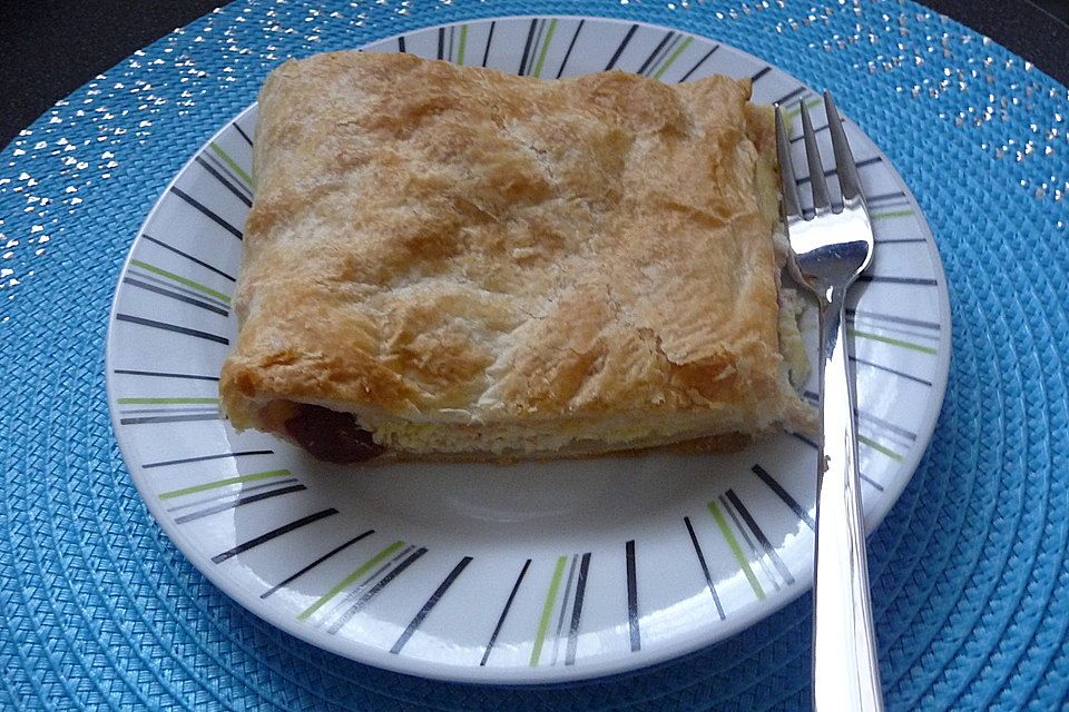 Kirsch - Quark - Strudel