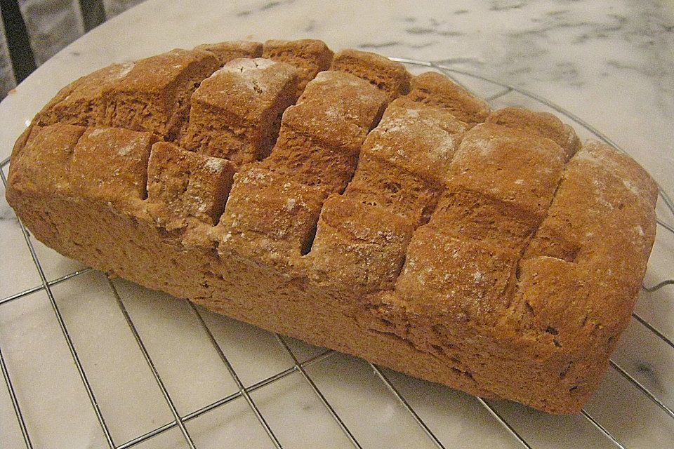 Weizenmischbrot mit Trockenhefe