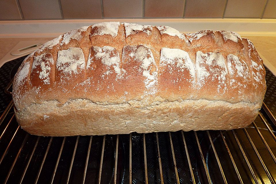 Weizenmischbrot mit Trockenhefe