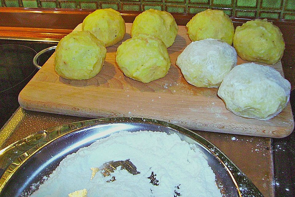 Kartoffelknödel