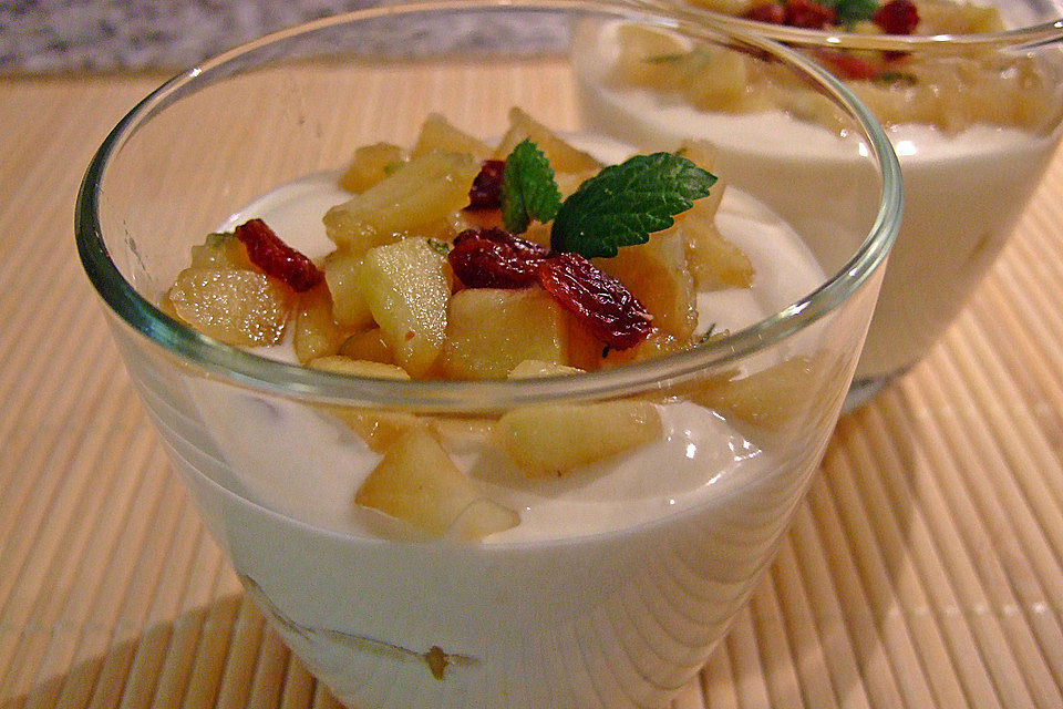 Ricotta-Apfel-Schichtdessert