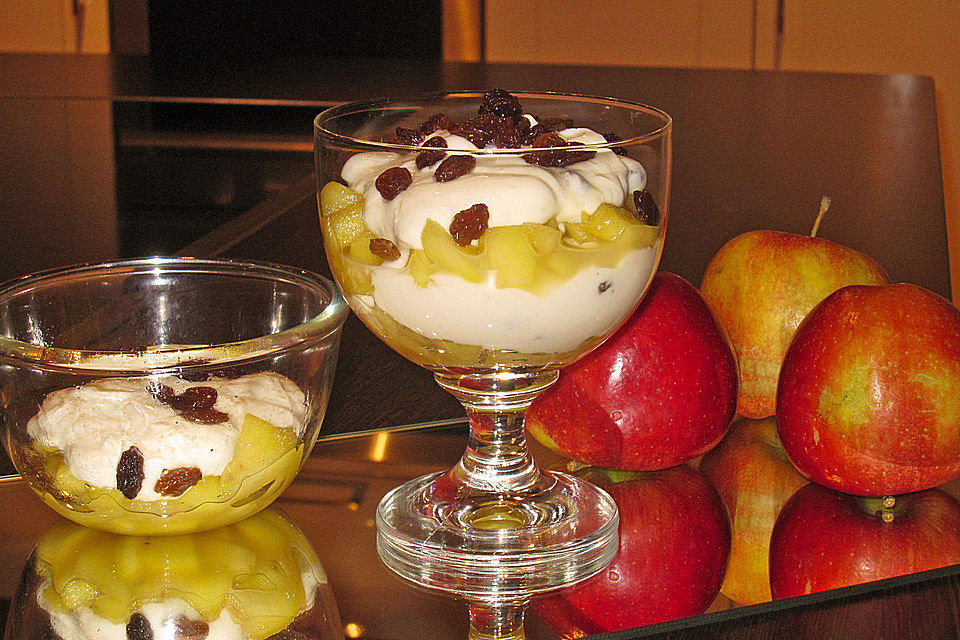 Ricotta-Apfel-Schichtdessert