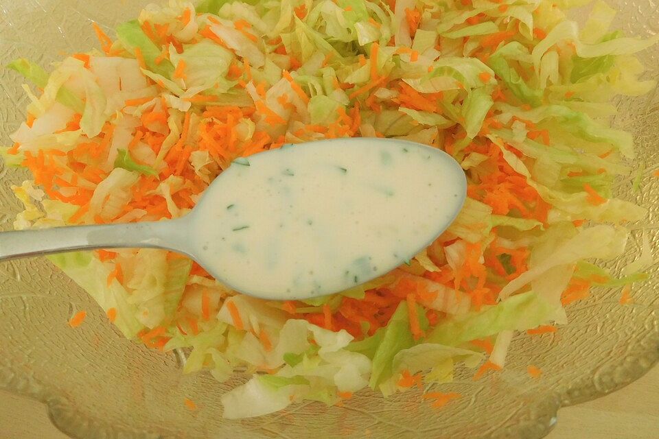 Buttermilch-Joghurt-Dressing