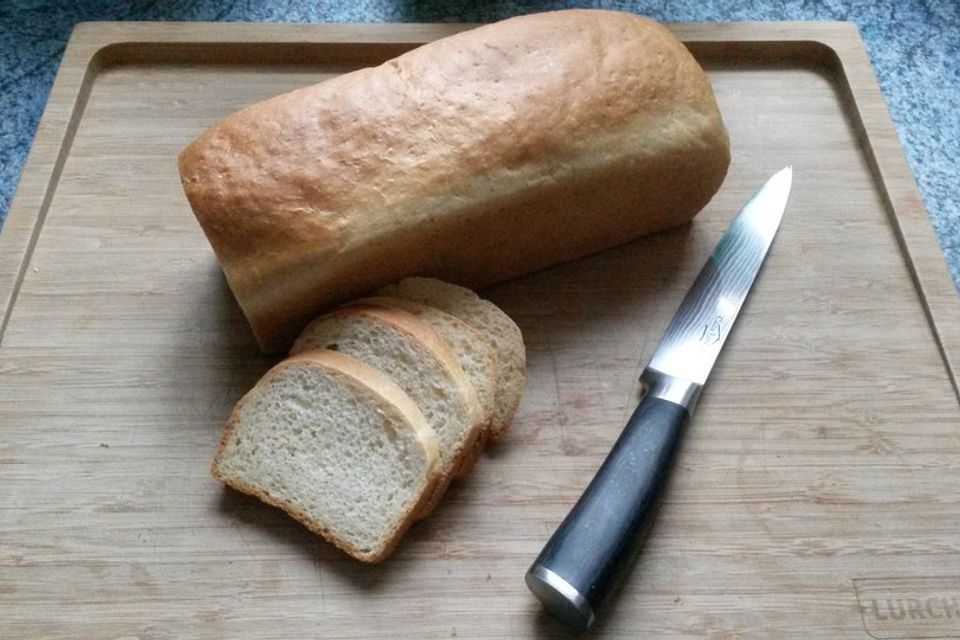 Kastenweißbrot