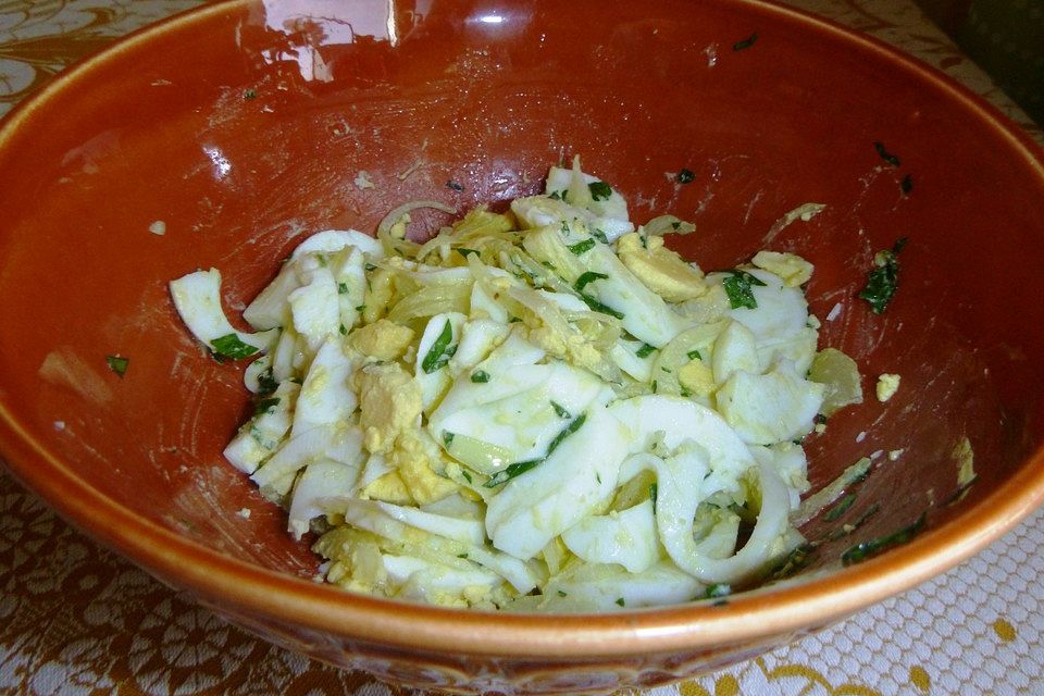 Türkischer Eiersalat