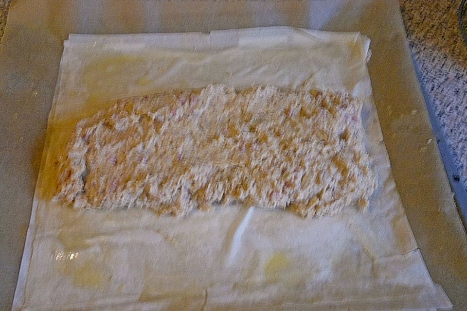 Sauerkrautstrudel