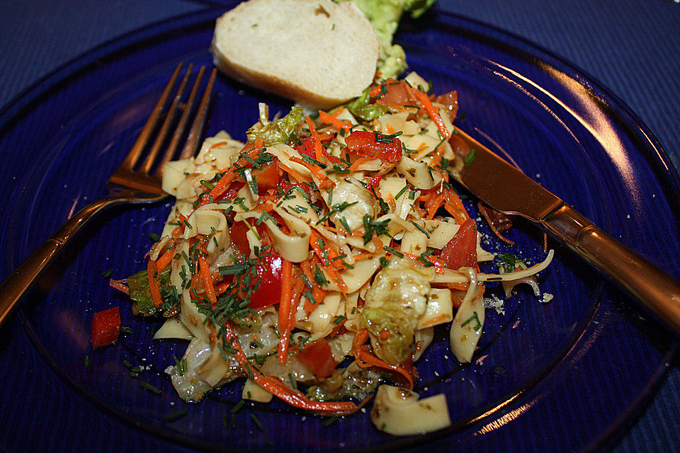 Nudelsalat mit Paprika