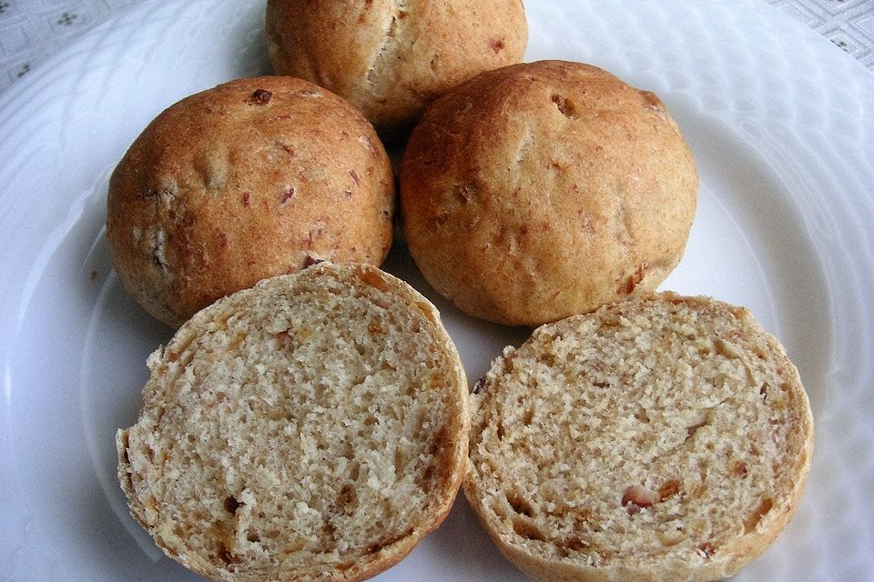 Schinken-Zwiebel-Brötchen