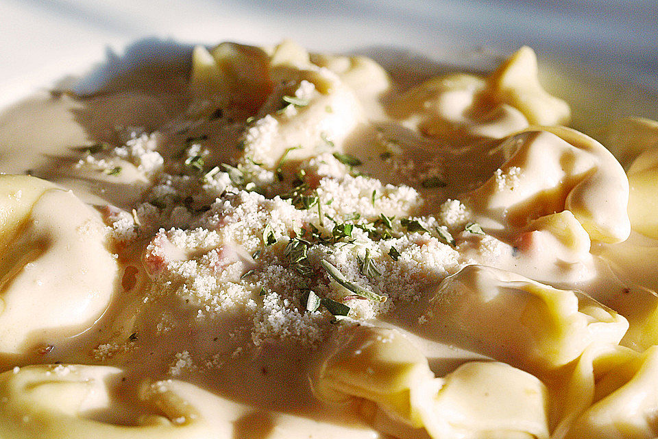 Tortellini alla Panna