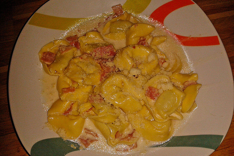 Tortellini alla Panna