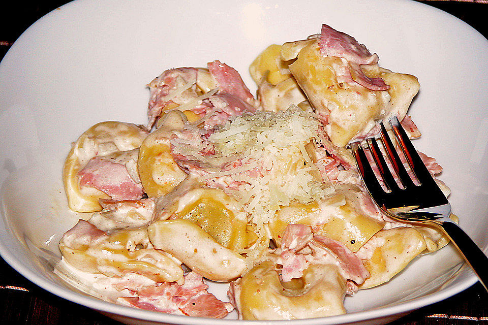 Tortellini alla Panna