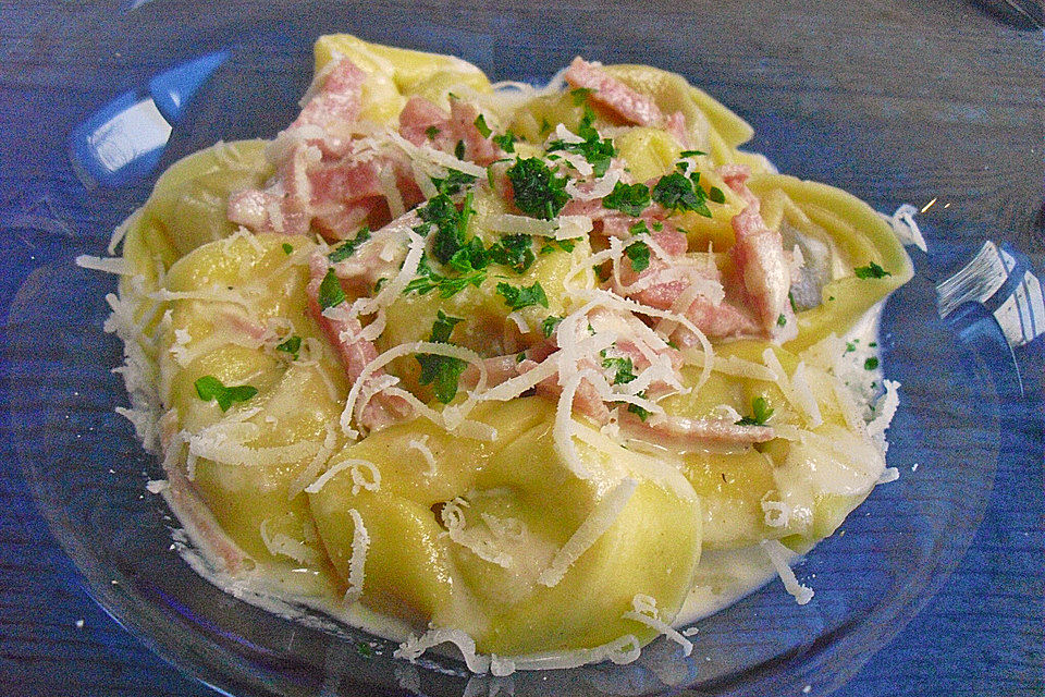 Tortellini alla Panna