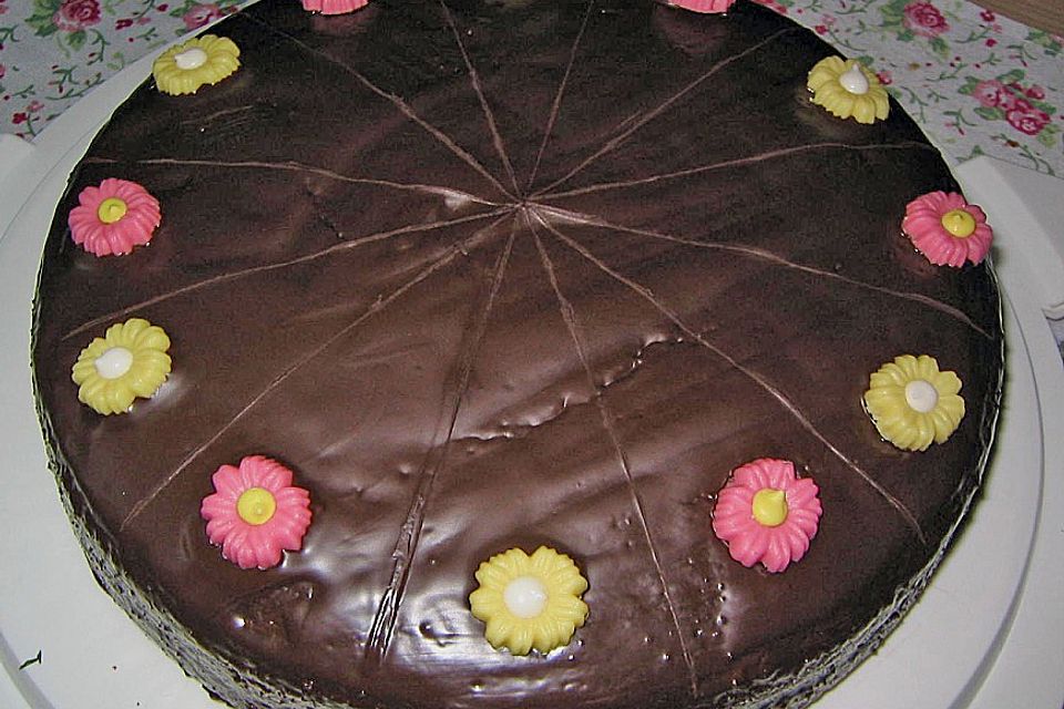 Zwetschgen-Mandel Rührkuchen