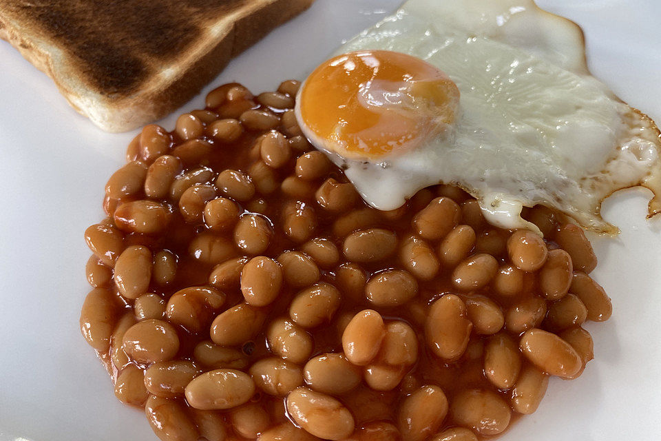 Baked Beans mit Spiegelei