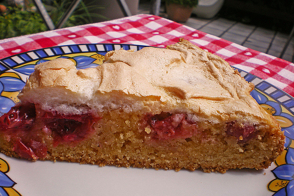 Stachelbeerkuchen mit Baiser