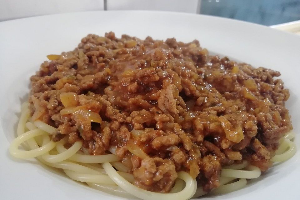 Haschee mit Gabelspaghetti