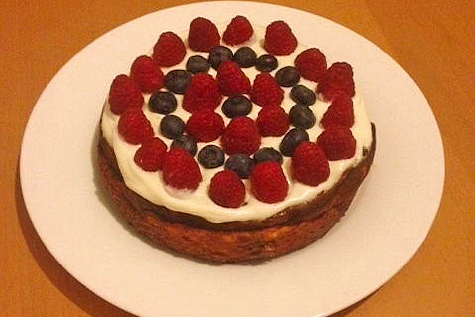 Käsekuchen mit Erdbeeren