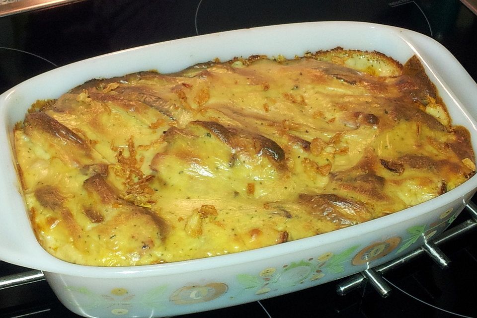 Laugenbrötchen-Leberkäse-Gratin