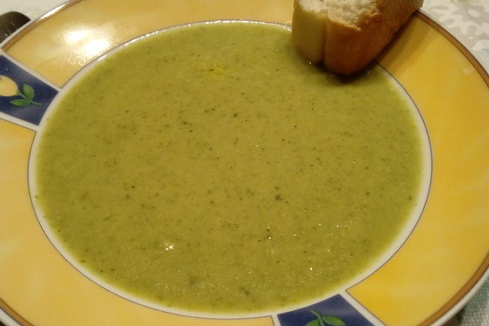 Brokkoli-Cremesuppe