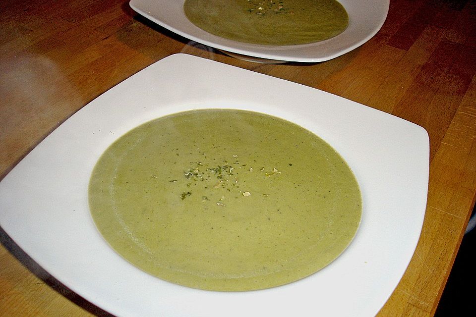 Brokkoli-Cremesuppe