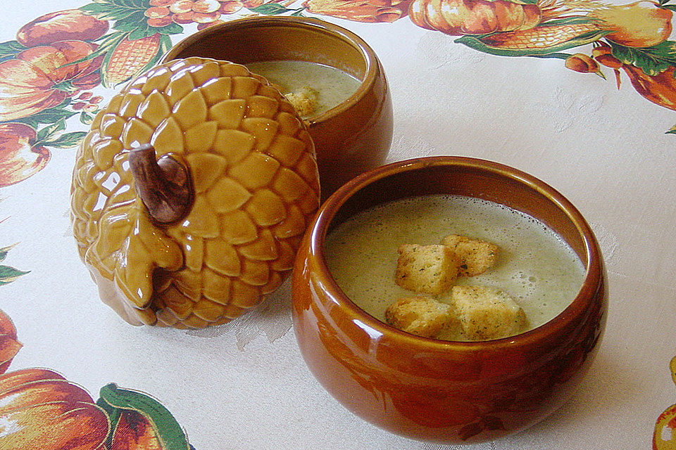 Brokkoli-Cremesuppe