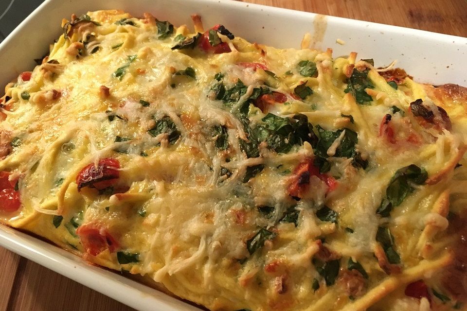 Spätzle-Frittata mit Bärlauch