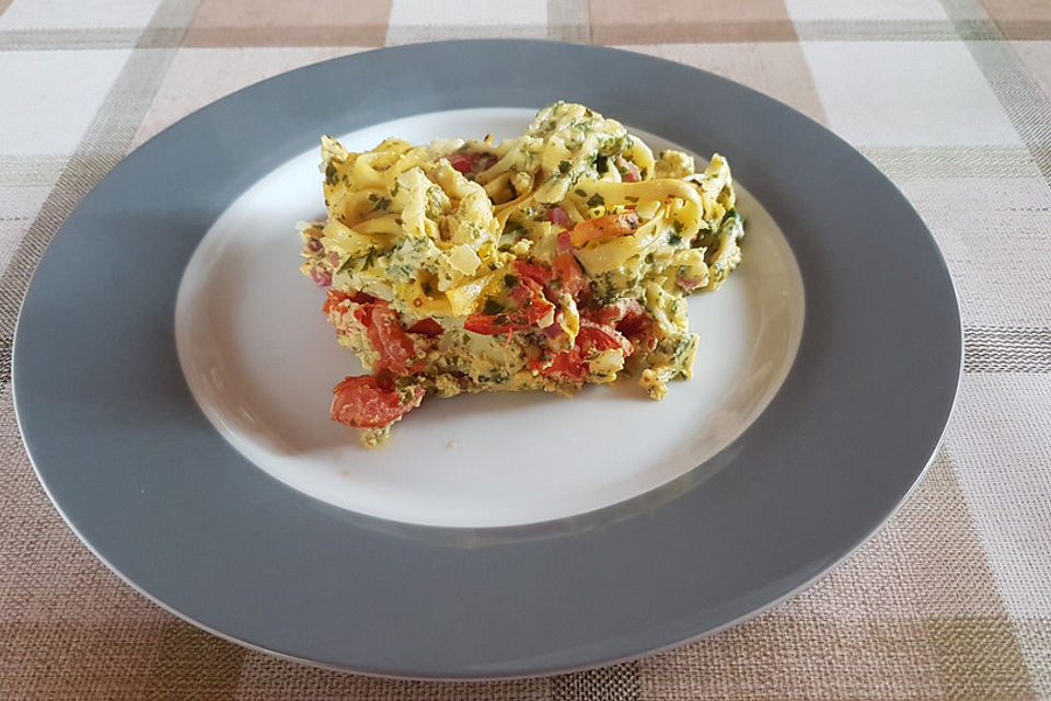 Spätzle-Frittata mit Bärlauch