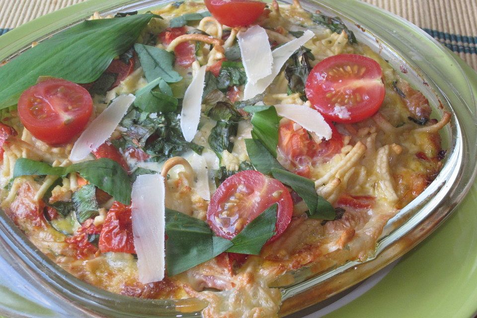 Spätzle-Frittata mit Bärlauch