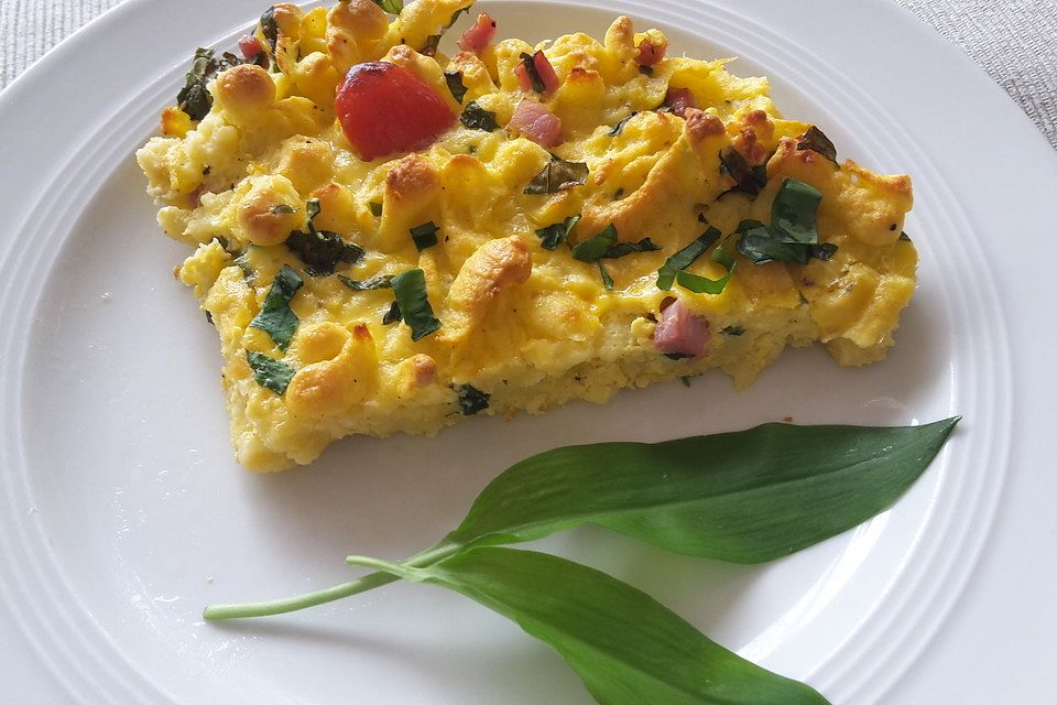 Spätzle-Frittata mit Bärlauch