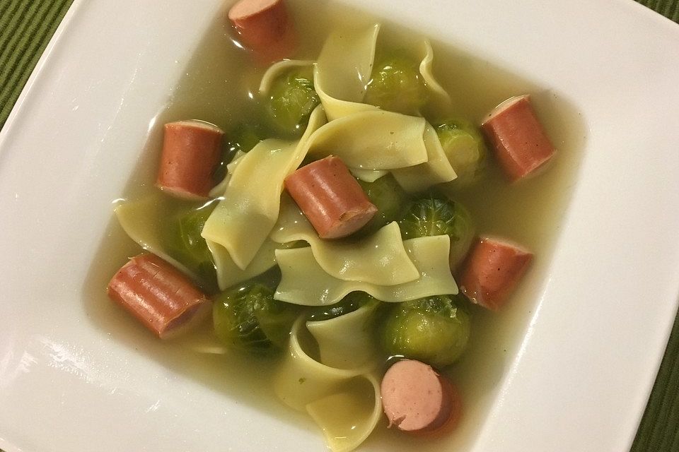 Rosenkohlsuppe à la Gabi