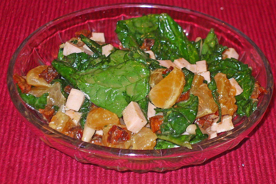 Spinat-Orangen-Putenstreifen-Salat