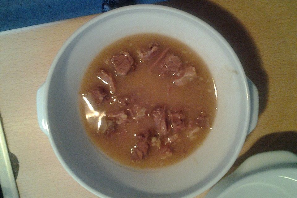 Ochsenschwanzsuppe nach Uromas Art