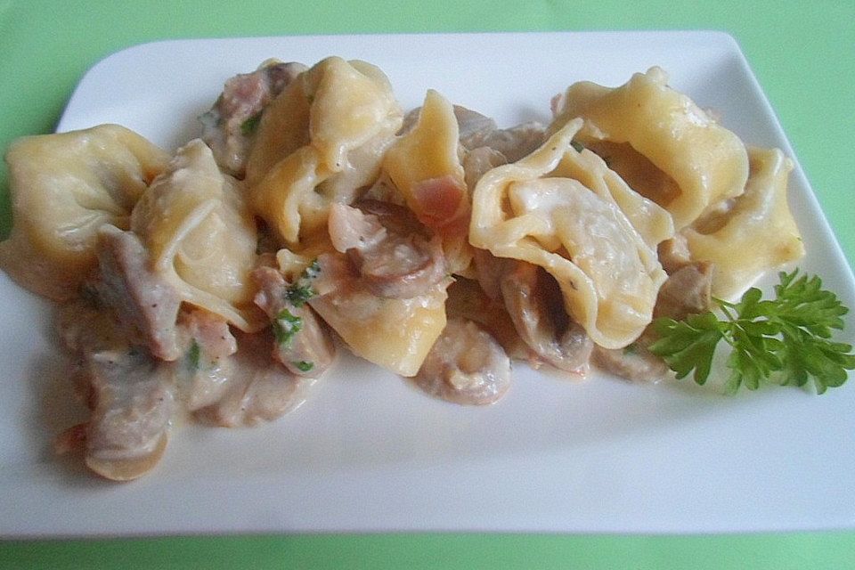 Tortelloni mit Carbonarasauce